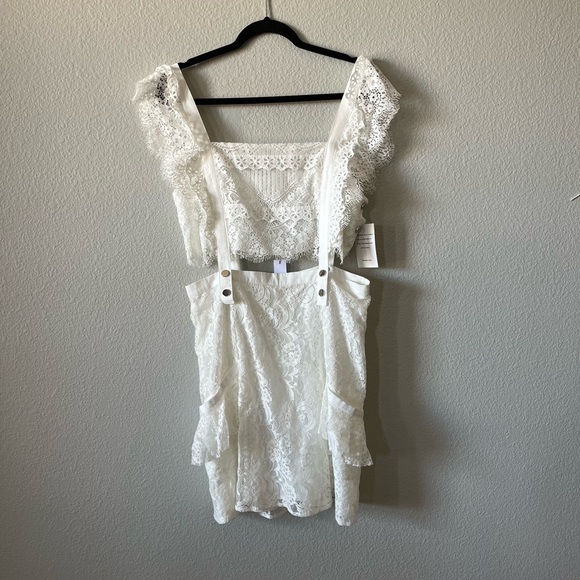 For Love And Lemons Dresses & Skirts - NWT For Love & Lemons Tati Two Piece Lace Dress Size XL